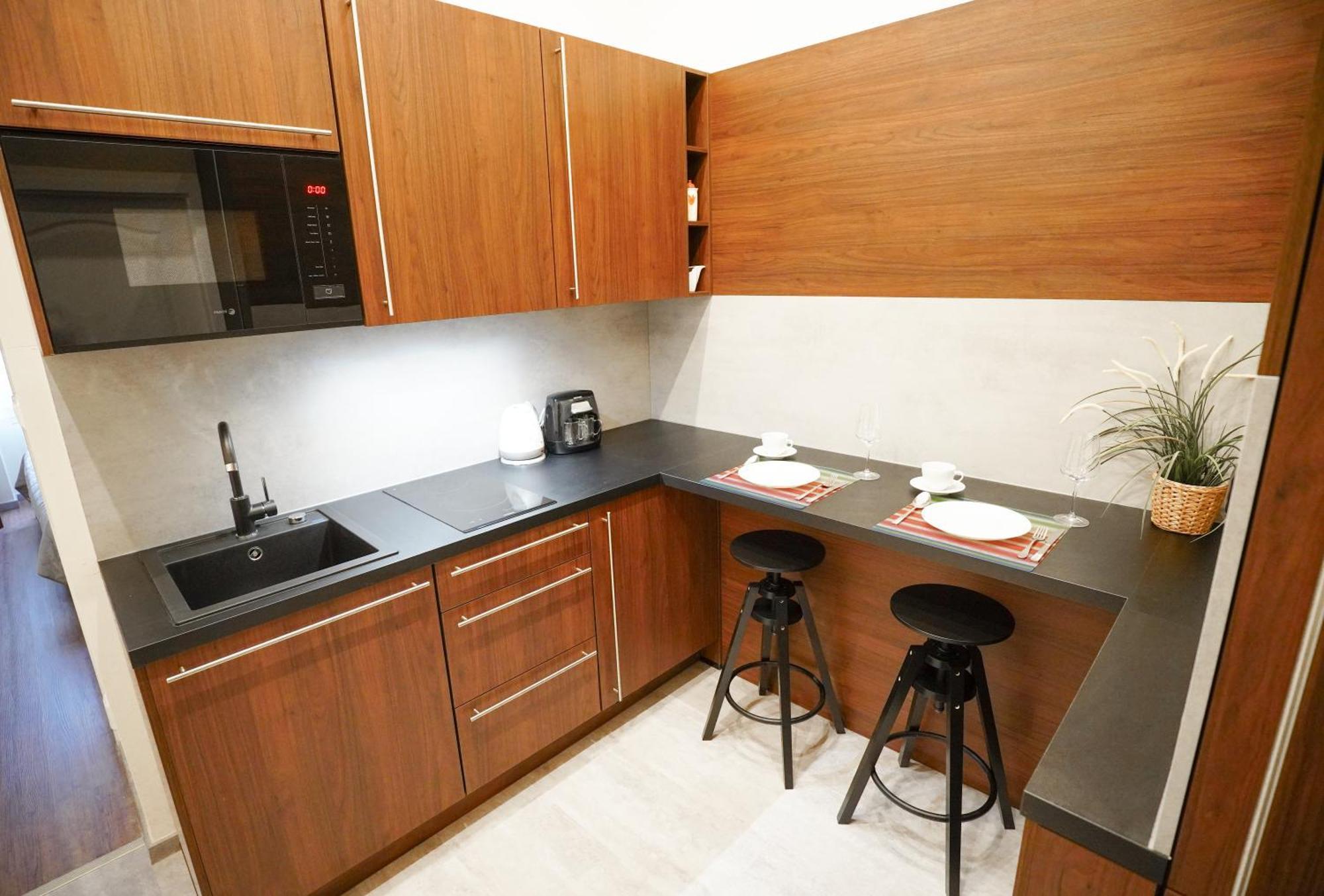 Apartament Elegant & Stylish Center Apartments! *