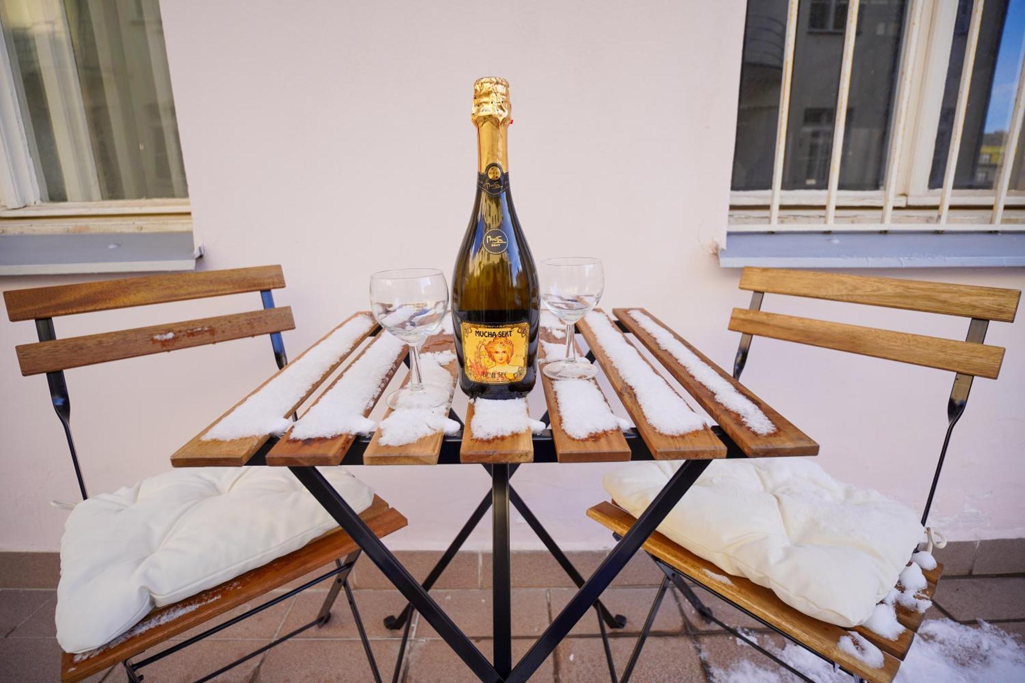 Elegant & Stylish Center Apartments! Apartament Praga