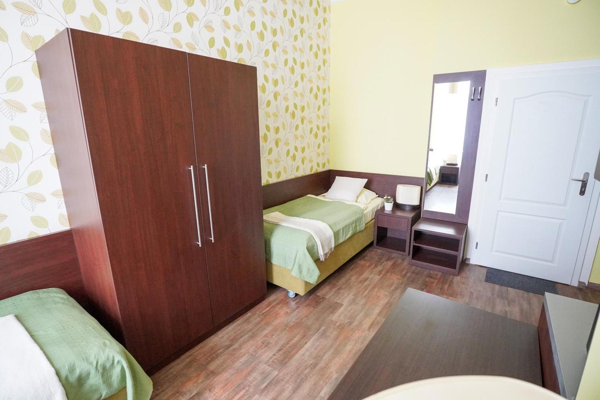 Elegant & Stylish Center Apartments! * Praga